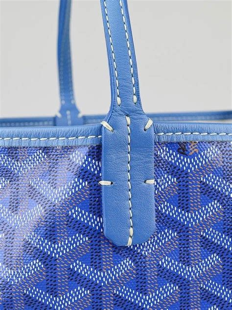 fake goyard handbag|how to identify a goyard handbag.